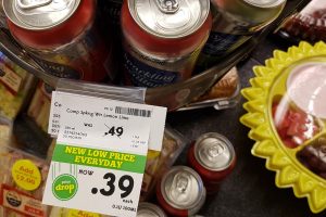 compliments sparkling lemon lime water